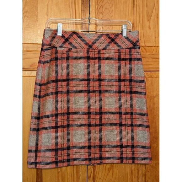L.L. Bean Dresses & Skirts - L.L. Bean Andover Plaid Wool Favorite Fit Pencil Skirt